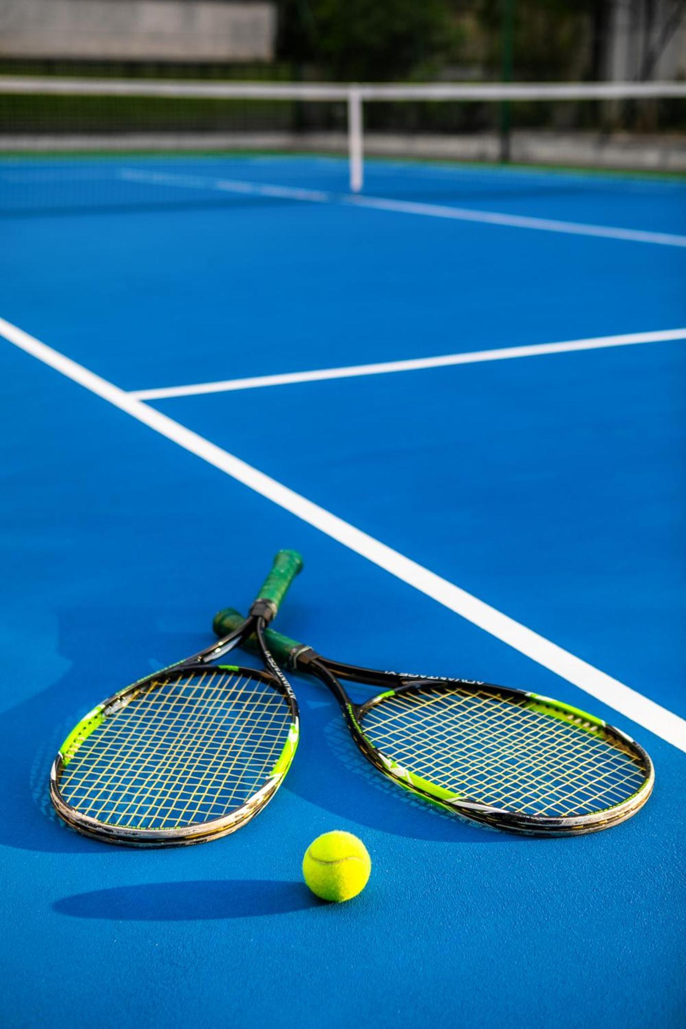 欧罗巴花园美利亚酒店 圣保罗 外观 照片 Tennis rackets