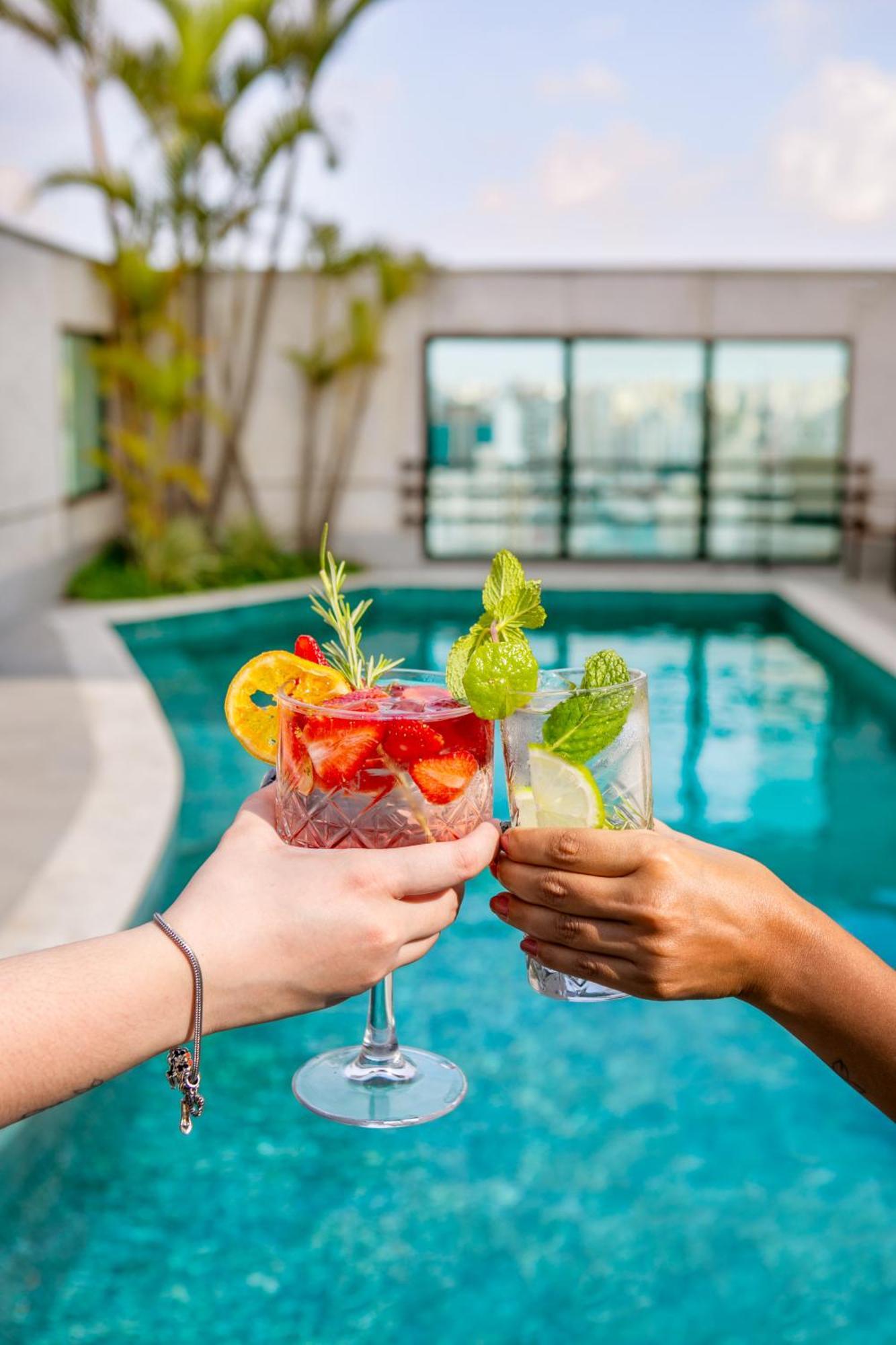 欧罗巴花园美利亚酒店 圣保罗 外观 照片 The Pool Bar