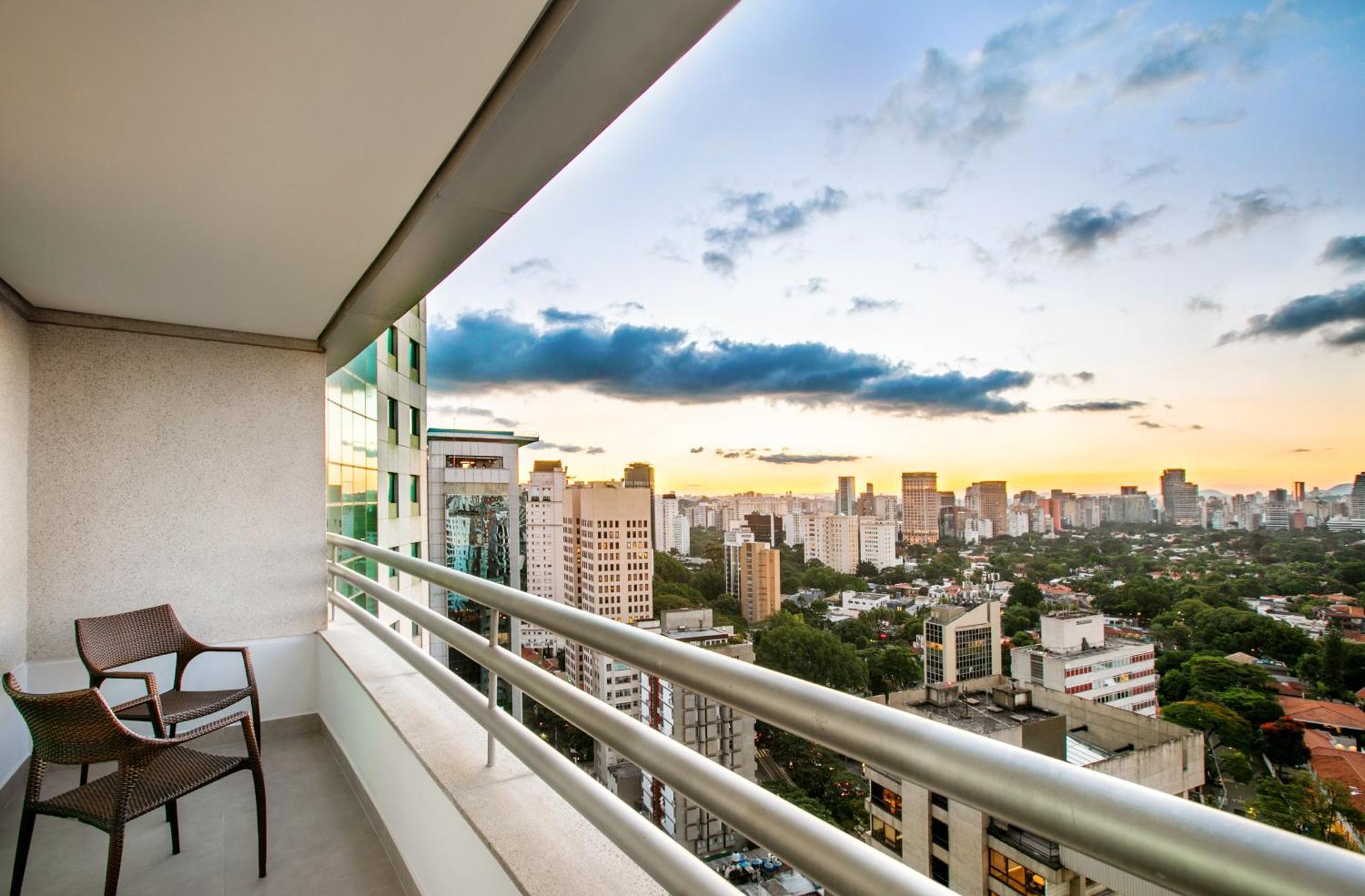 欧罗巴花园美利亚酒店 圣保罗 外观 照片 View from a balcony